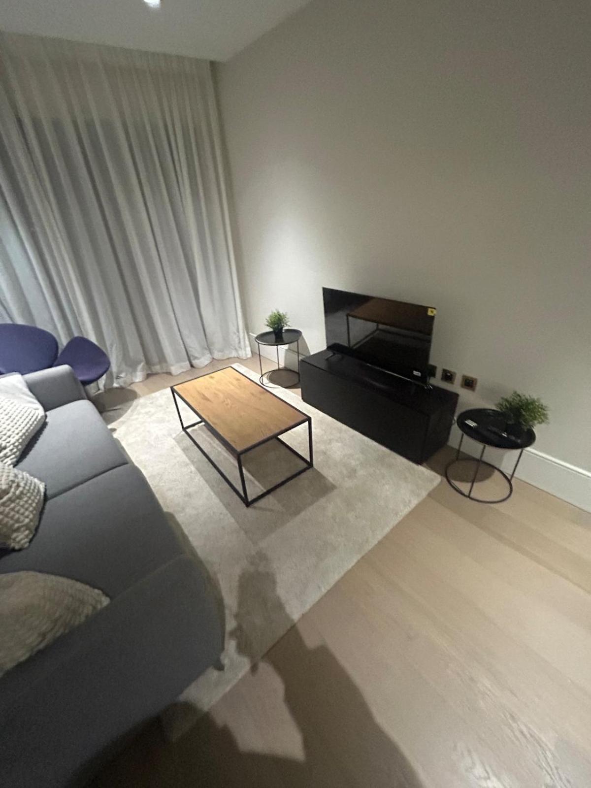Luxury 1 Bed Greenwich Appartamento *